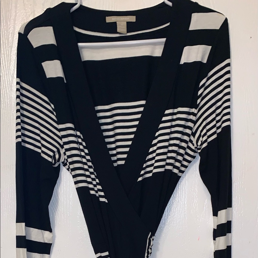 Banana republic wrap dress size medium